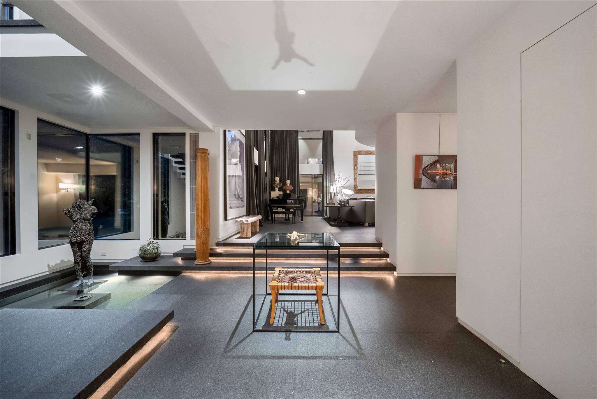 Manhasset, NY 11030,Address not disclosed