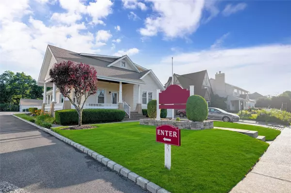 Farmingdale, NY 11735,111 Conklin ST