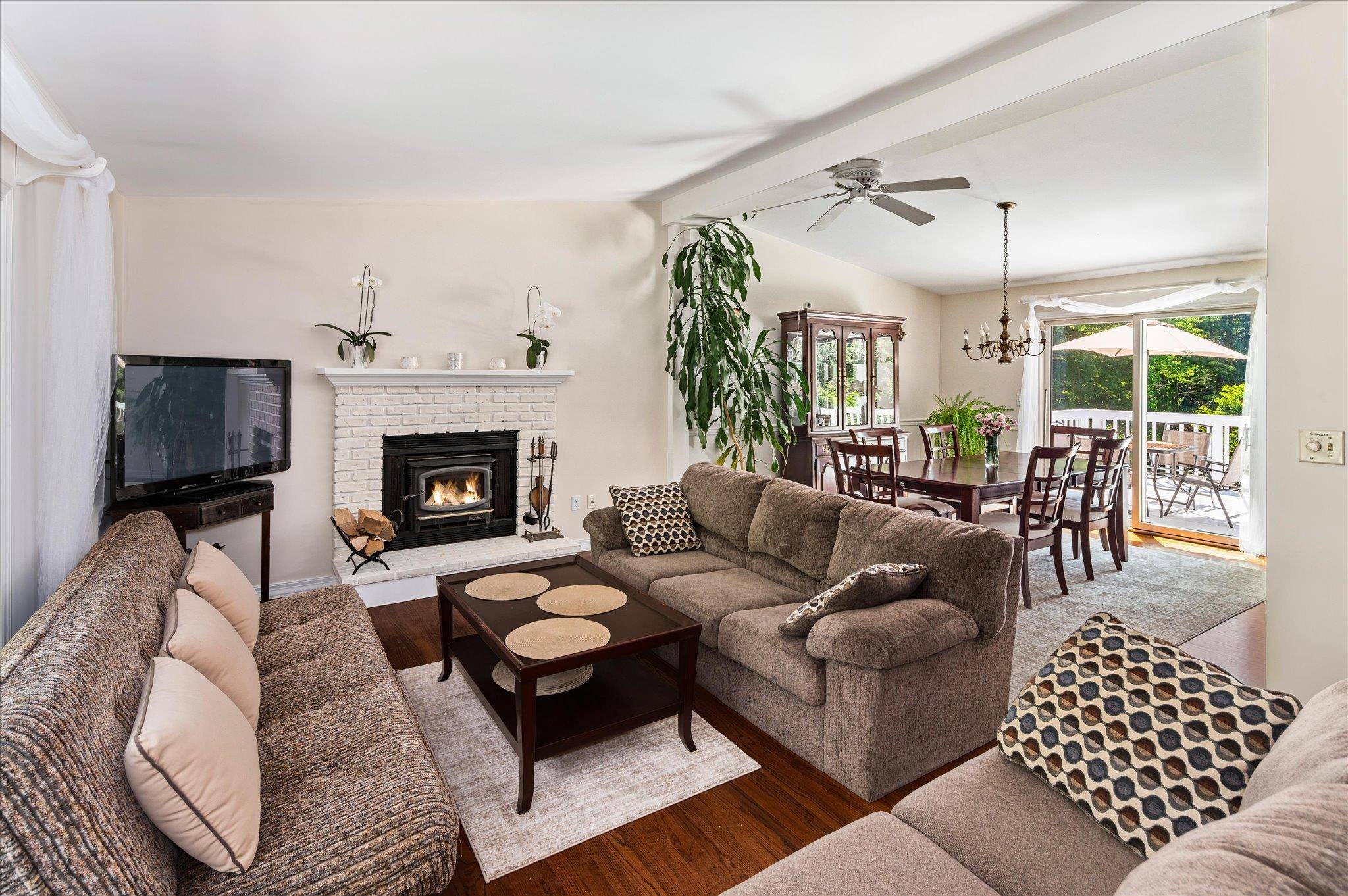Putnam Valley, NY 10579,542 Peekskill Hollow RD
