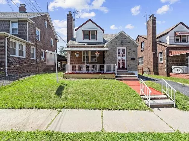 189-18 114 DR, Saint Albans, NY 11412