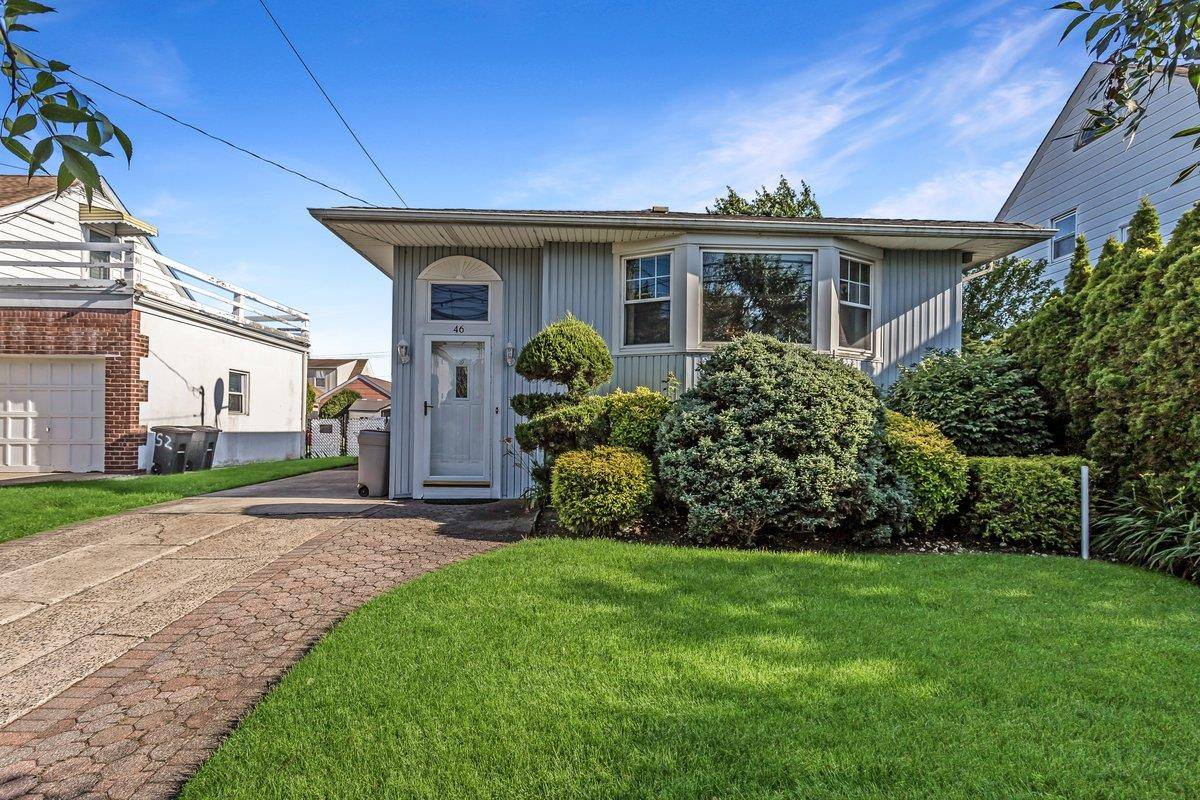 Oceanside, NY 11572,46 Pine ST