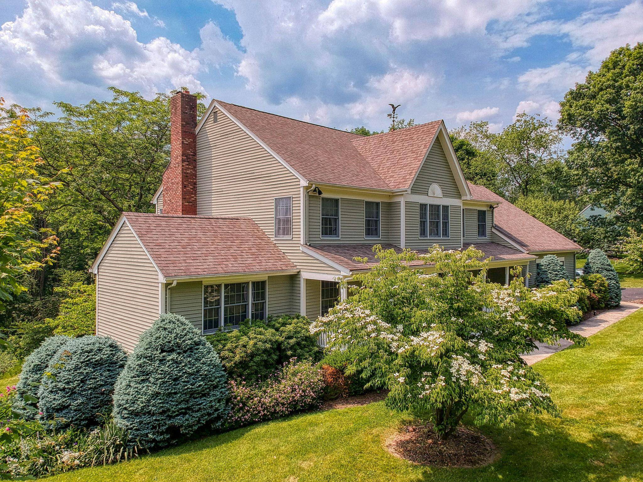 21 Crystal Farm RD, Warwick, NY 10990