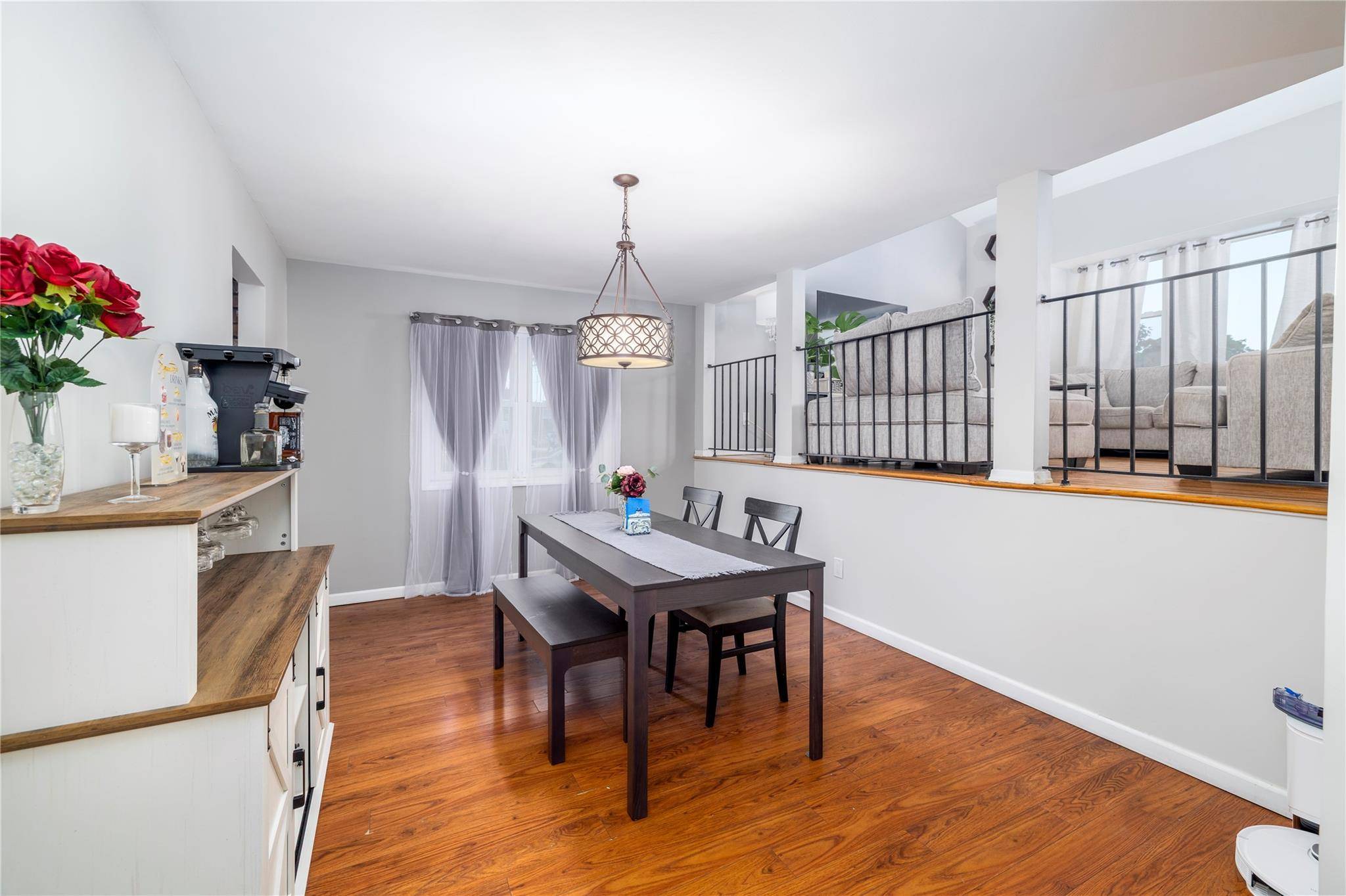 Bellmore, NY 11710,2717 Ellen RD