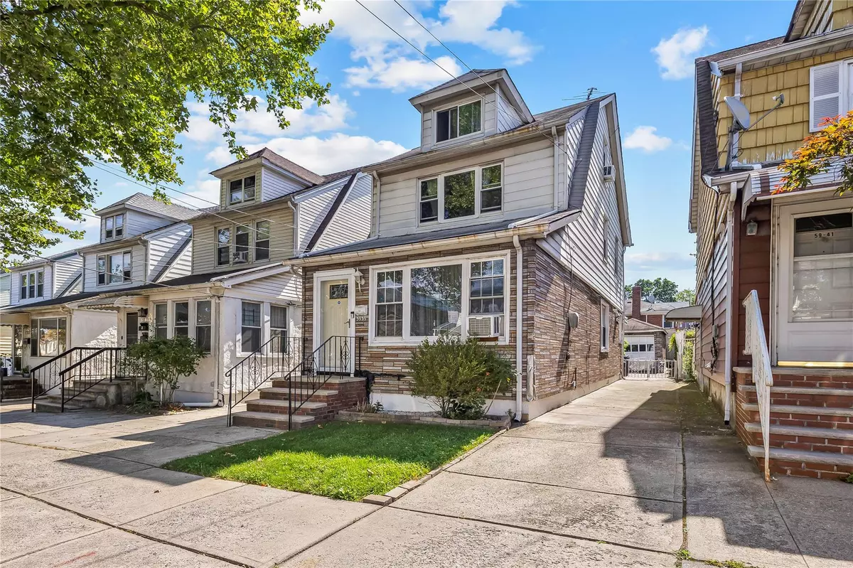 Flushing, NY 11355,59-39 156th ST