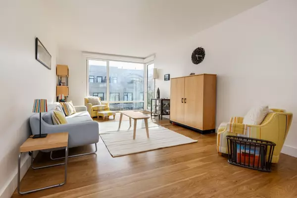 Rockaway Beach, NY 11694,133 Beach 116th ST #4M