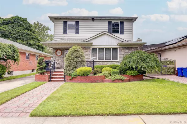 7126 170th ST, Fresh Meadows, NY 11365