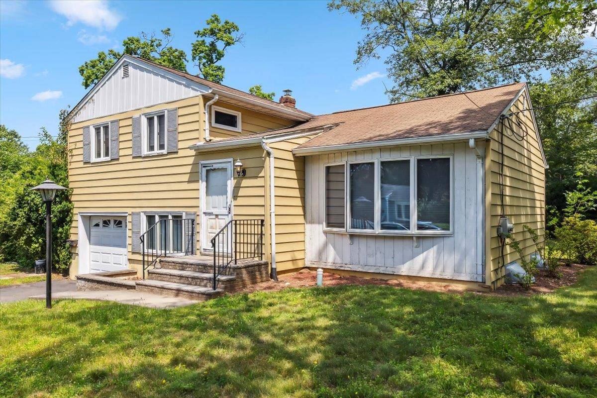 Pearl River, NY 10965,133 CARROLL ST