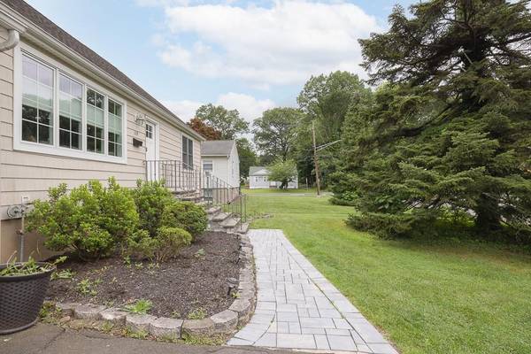 Pearl River, NY 10965,129 Lt Cox DR
