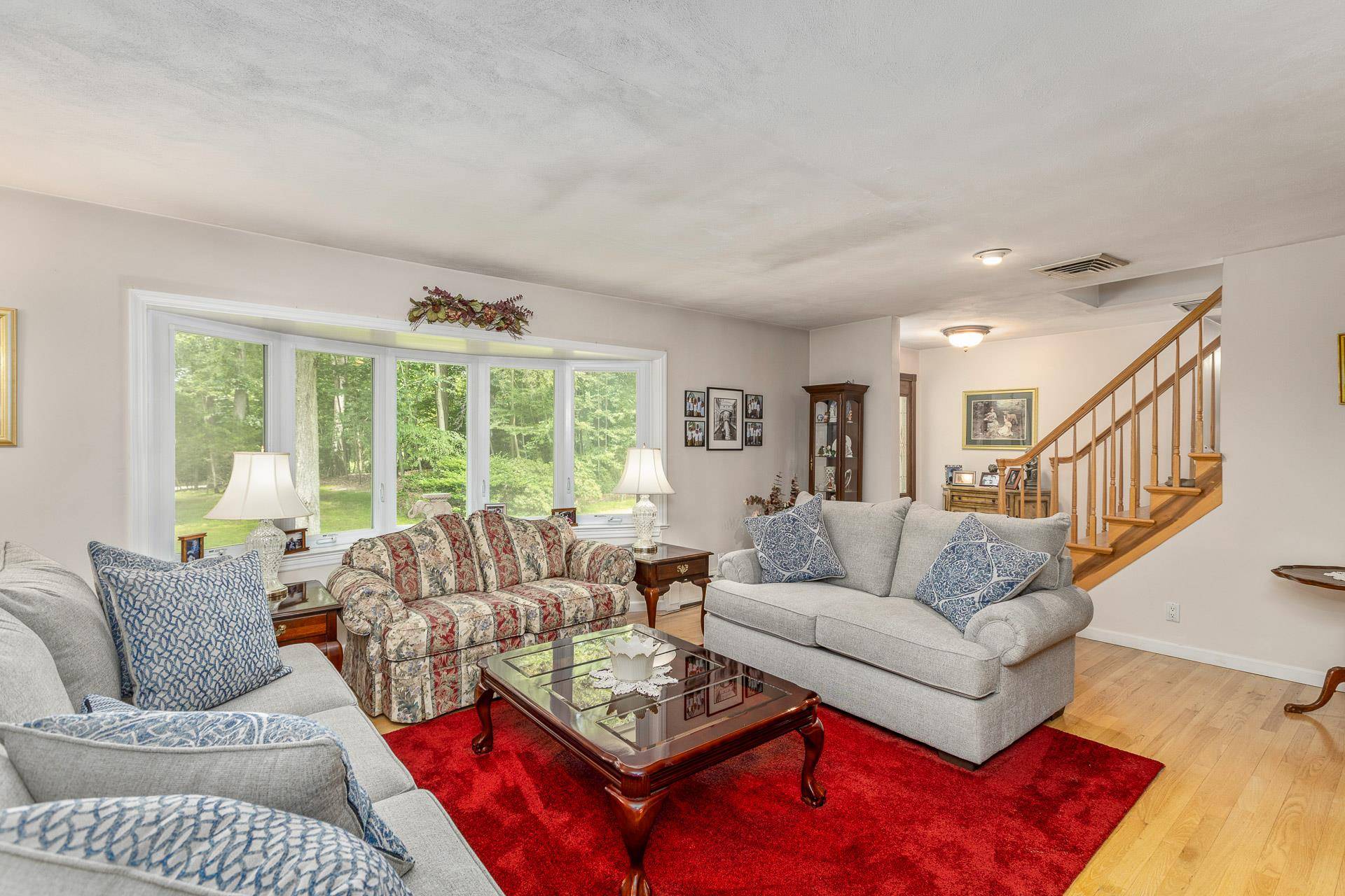 Saint James, NY 11780,118 Harbor RD