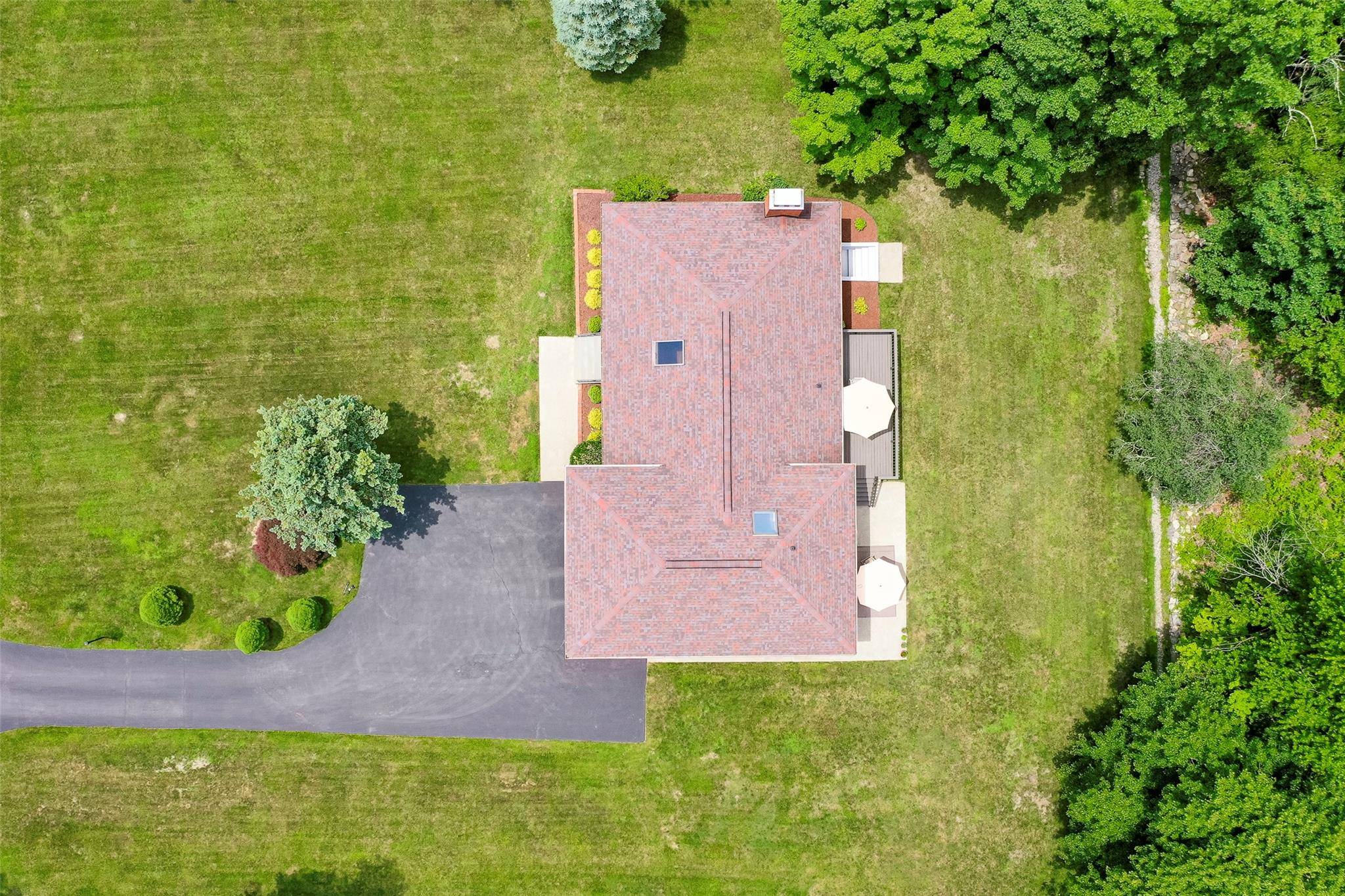 Baldwin Place, NY 10505,23 Lounsbury DR