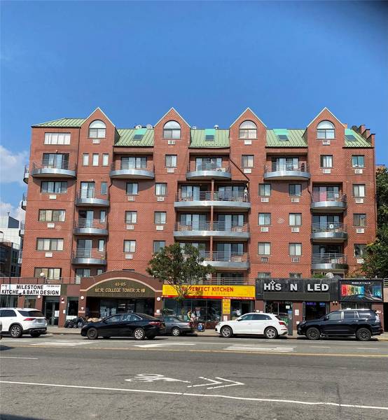 41-05 College Point BLVD #2F, Flushing, NY 11355