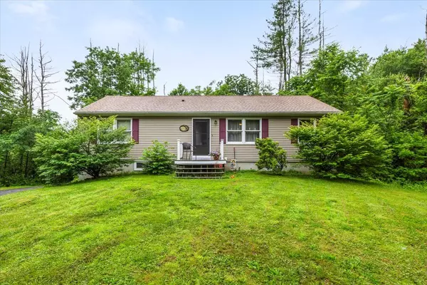 Catskill, NY 12414,61 Travis Blvd