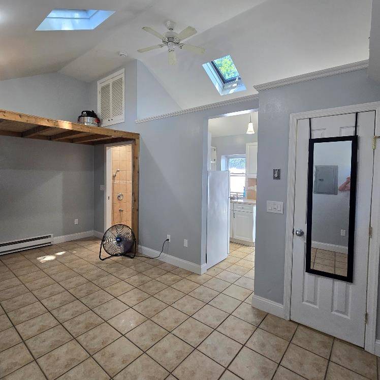 26 Thomas PL, Smithtown, NY 11787