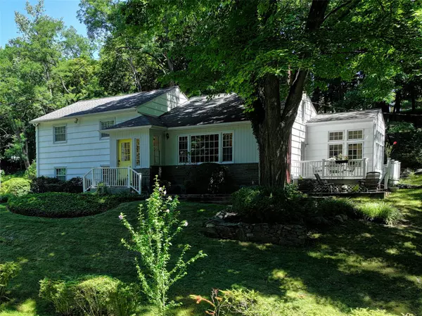 New Windsor, NY 12553,14 Cherie LN