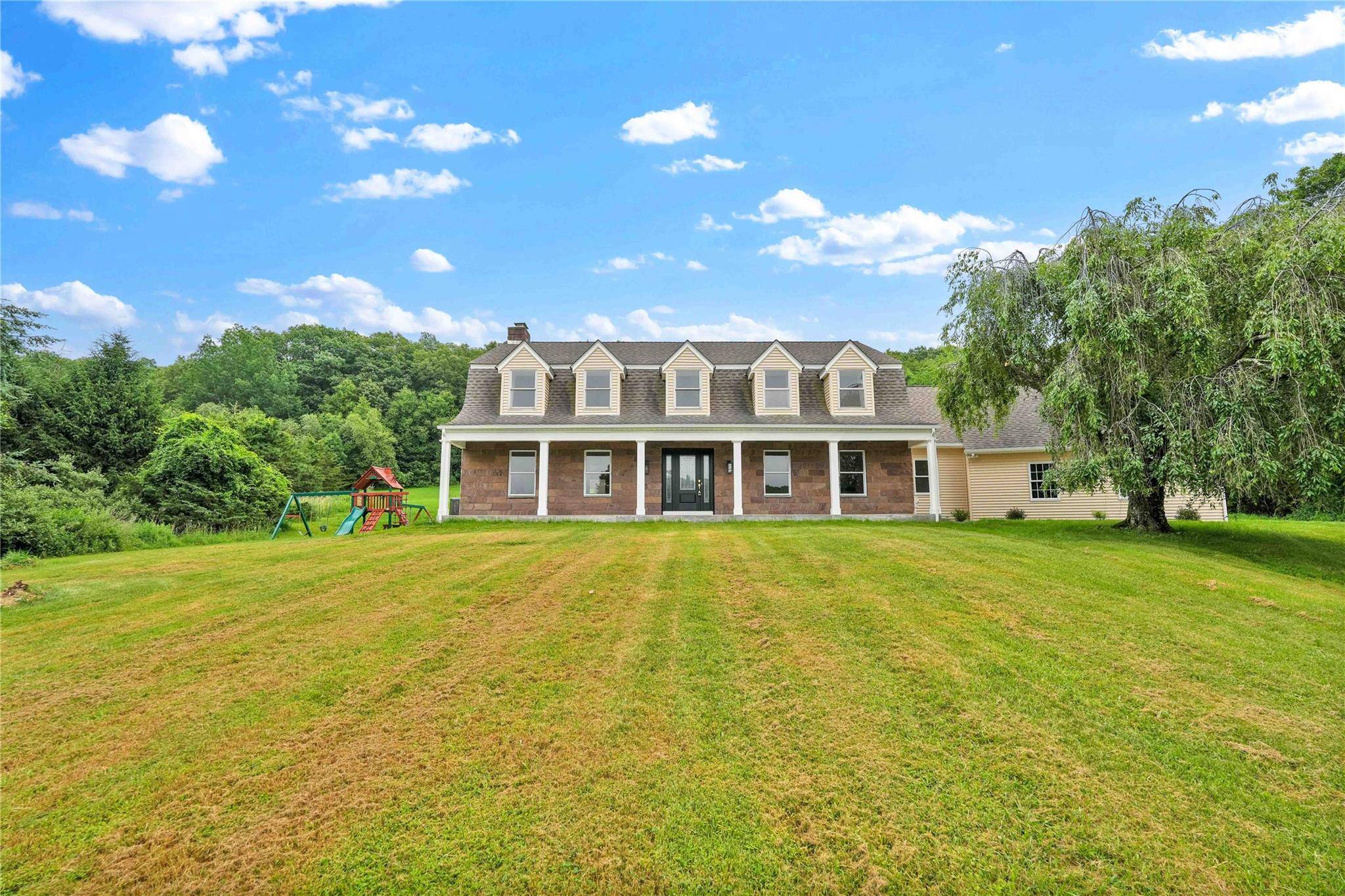 11 Deer Meadow RD, Warwick, NY 10990