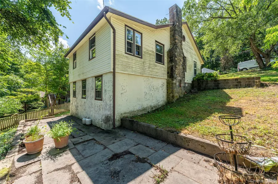 18 & 15 Locust DR, Mahopac, NY 10541