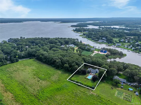 Aquebogue, NY 11931,250 Peconic Bay BLVD