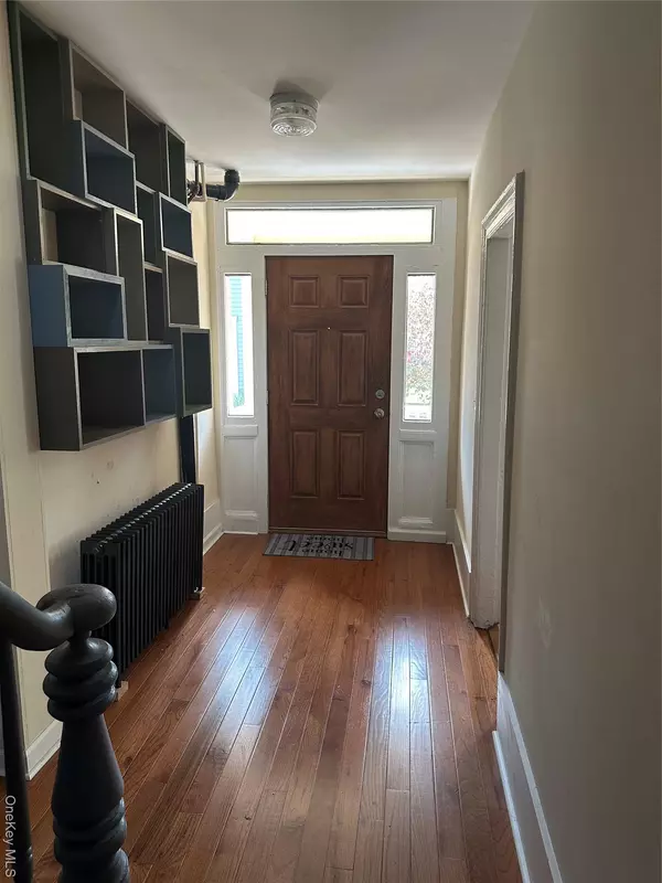 Newburgh, NY 12550,30 E Parmenter ST