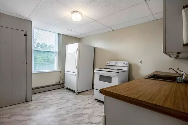 Washingtonville, NY 10992,19 W Main ST #2