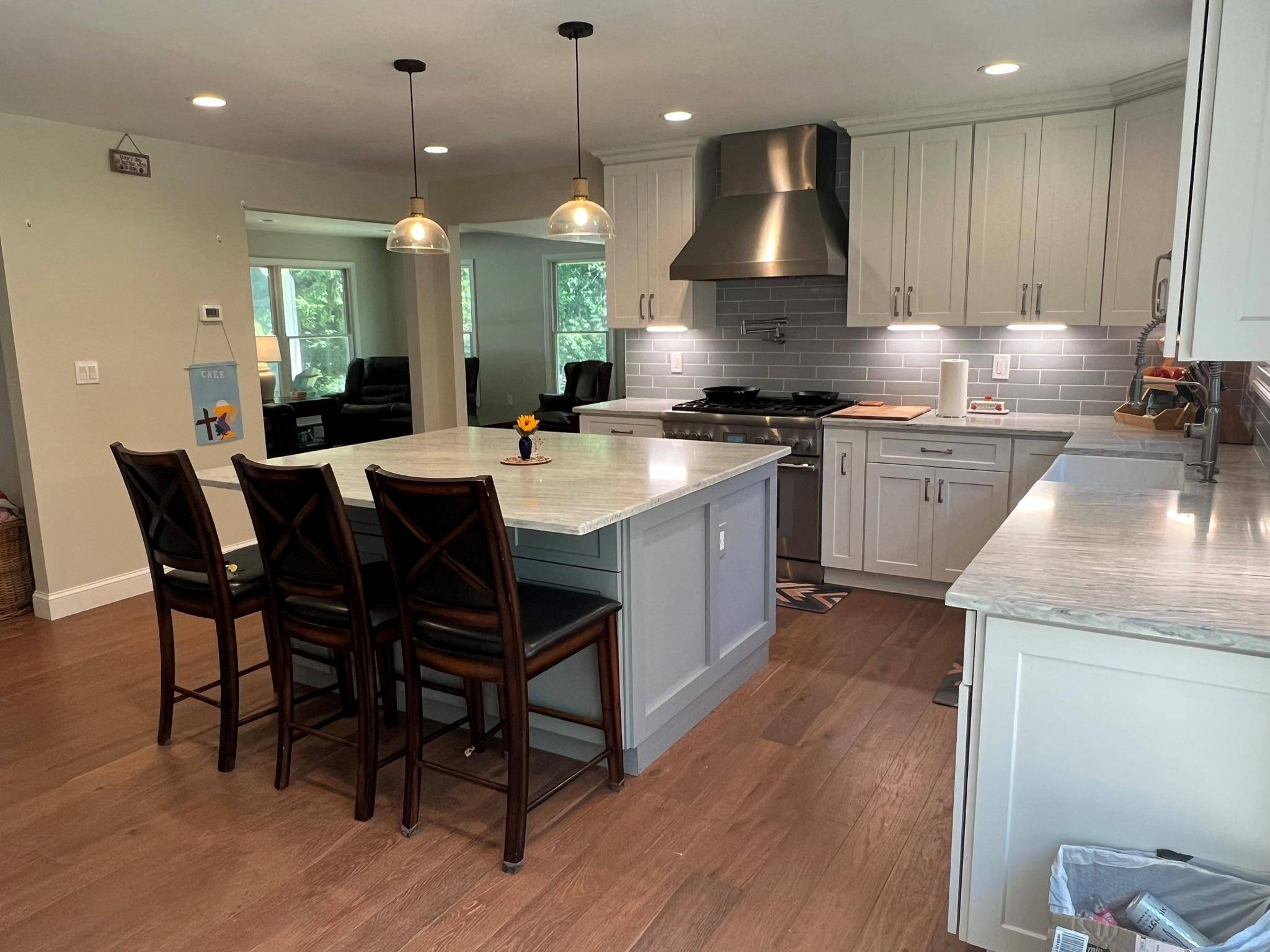 Huntington Station, NY 11746,23 Craig DR