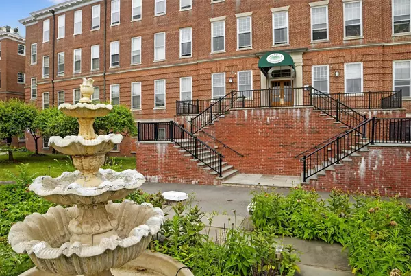 Peekskill, NY 10566,3309 Villa At The woods