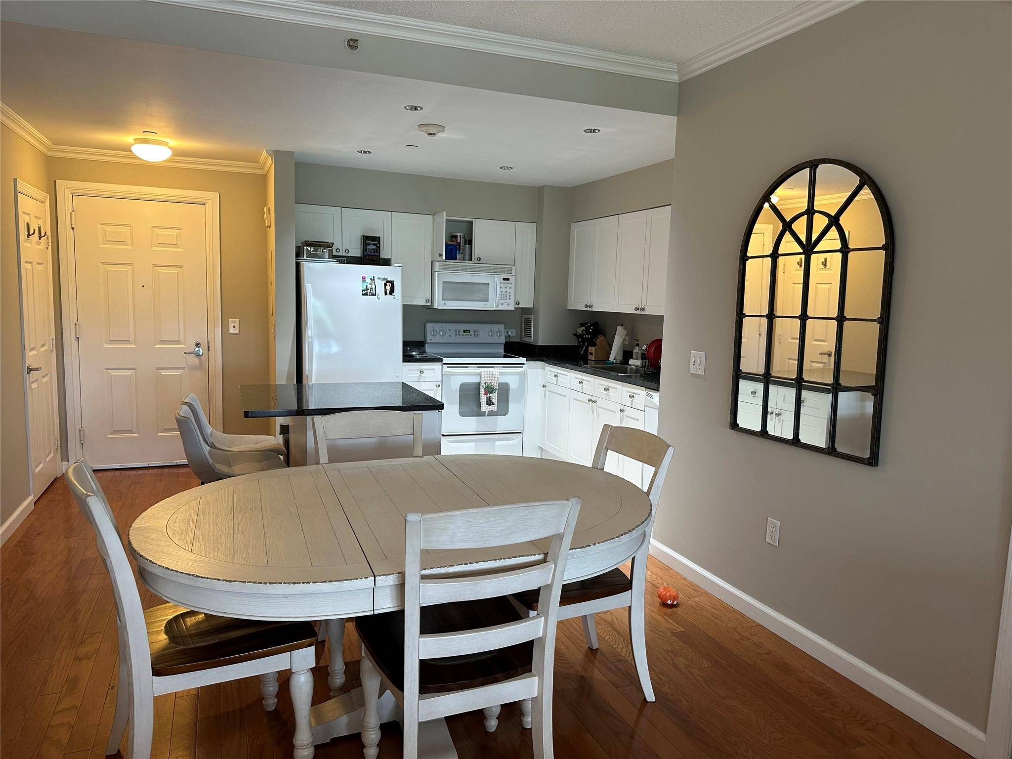 White Plains, NY 10605,300 Mamaroneck AVE #626
