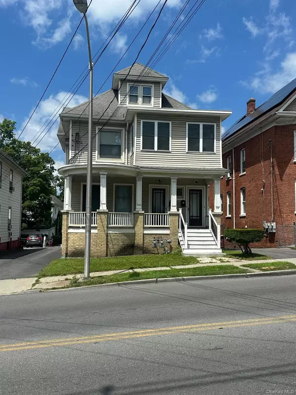 Poughkeepsie, NY 12601,24 Innis AVE #1