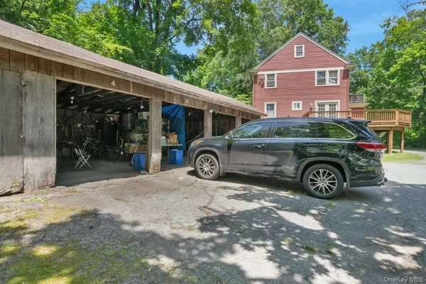 Briarcliff Manor, NY 10510,858 Pleasantville RD