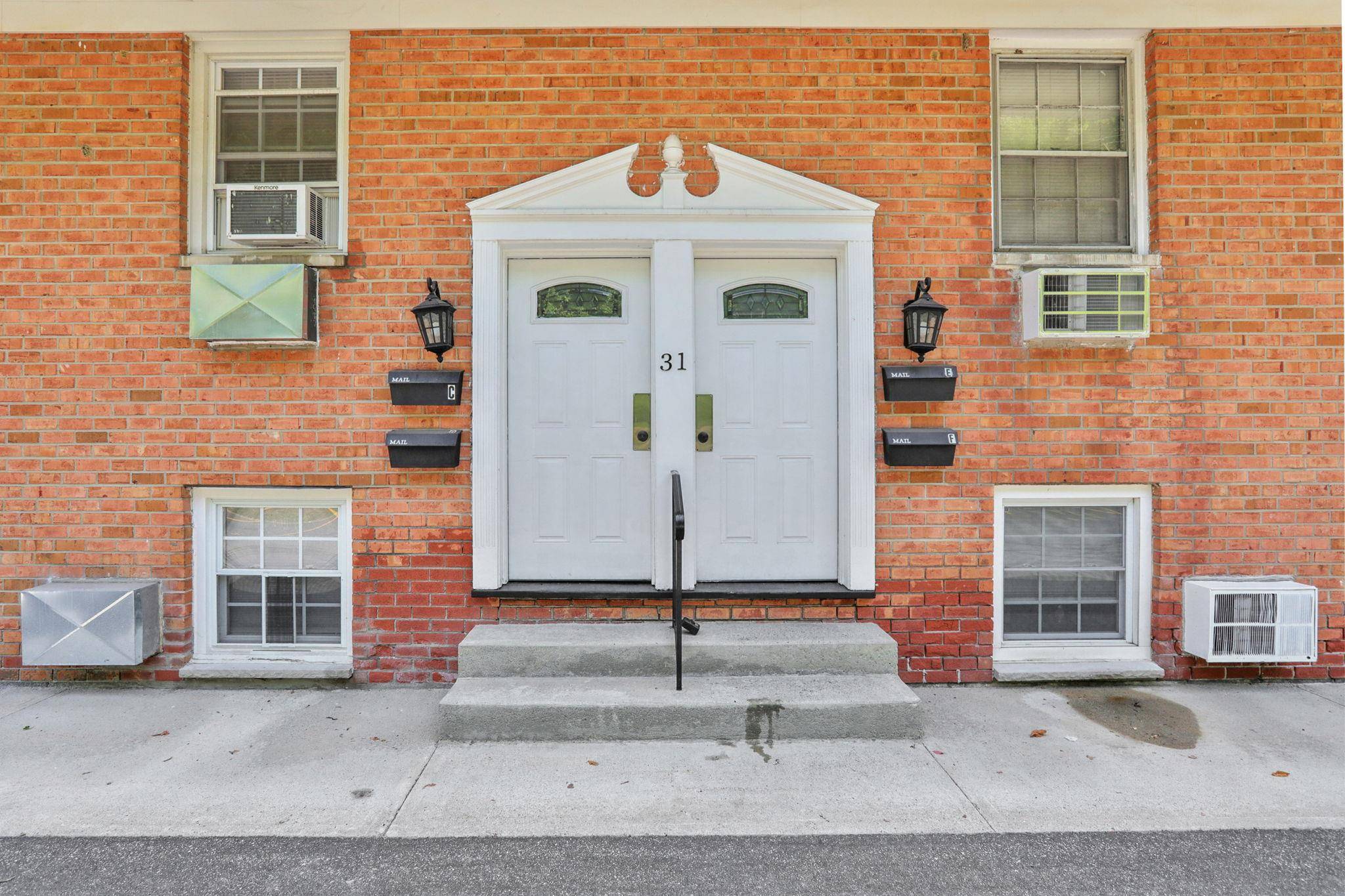 Wappingers Falls, NY 12590,31 Alpine DR #E