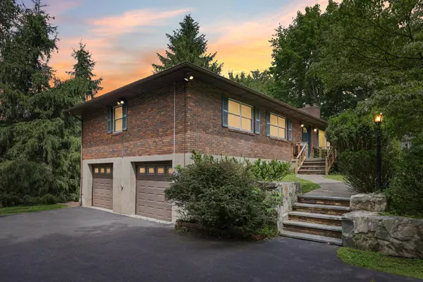 Newburgh, NY 12550,18 Ridgefield LN