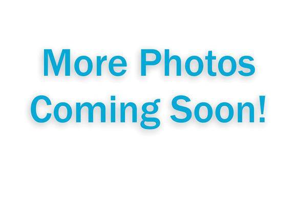 Huntington, NY 11743,15 Lakeridge DR