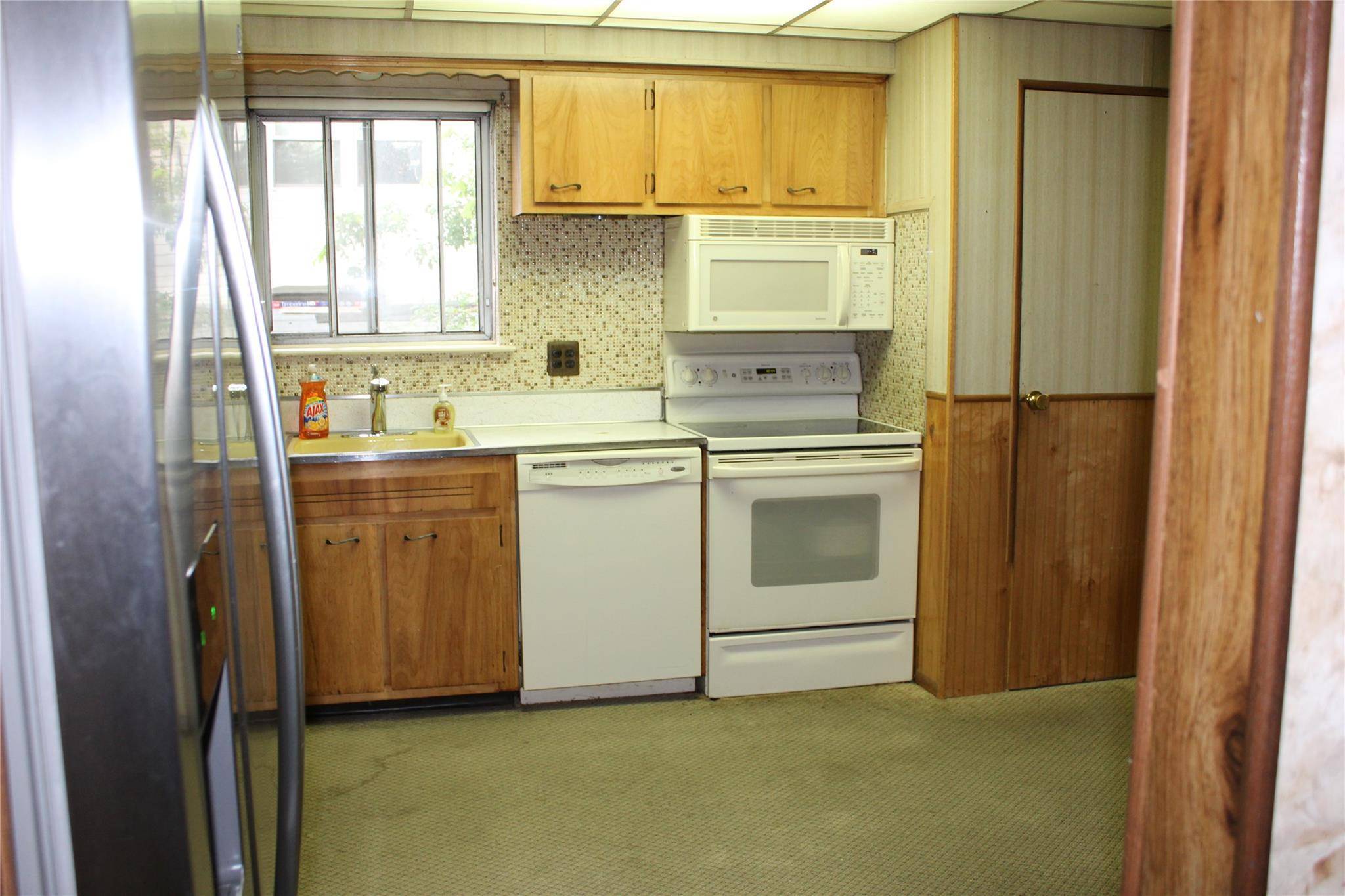 Massapequa, NY 11758,35 E Walnut ST