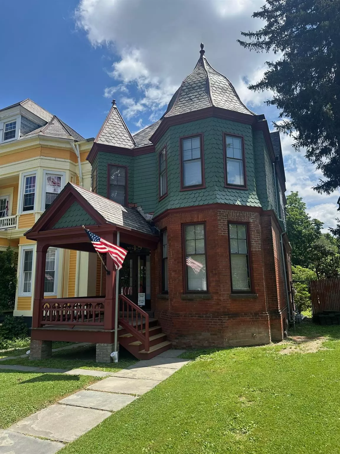 Poughkeepsie, NY 12601,48 S Hamilton ST #2