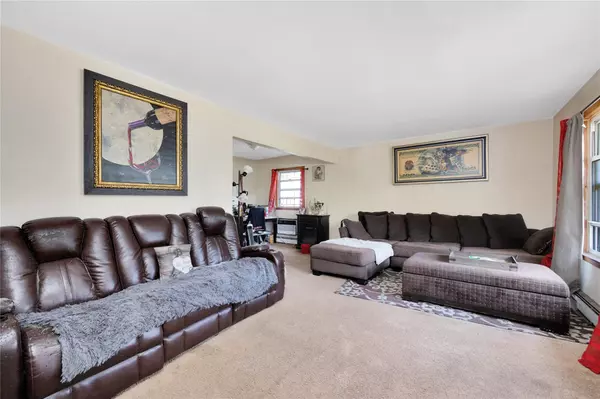 Jamaica, NY 11436,14717 N Conduit AVE