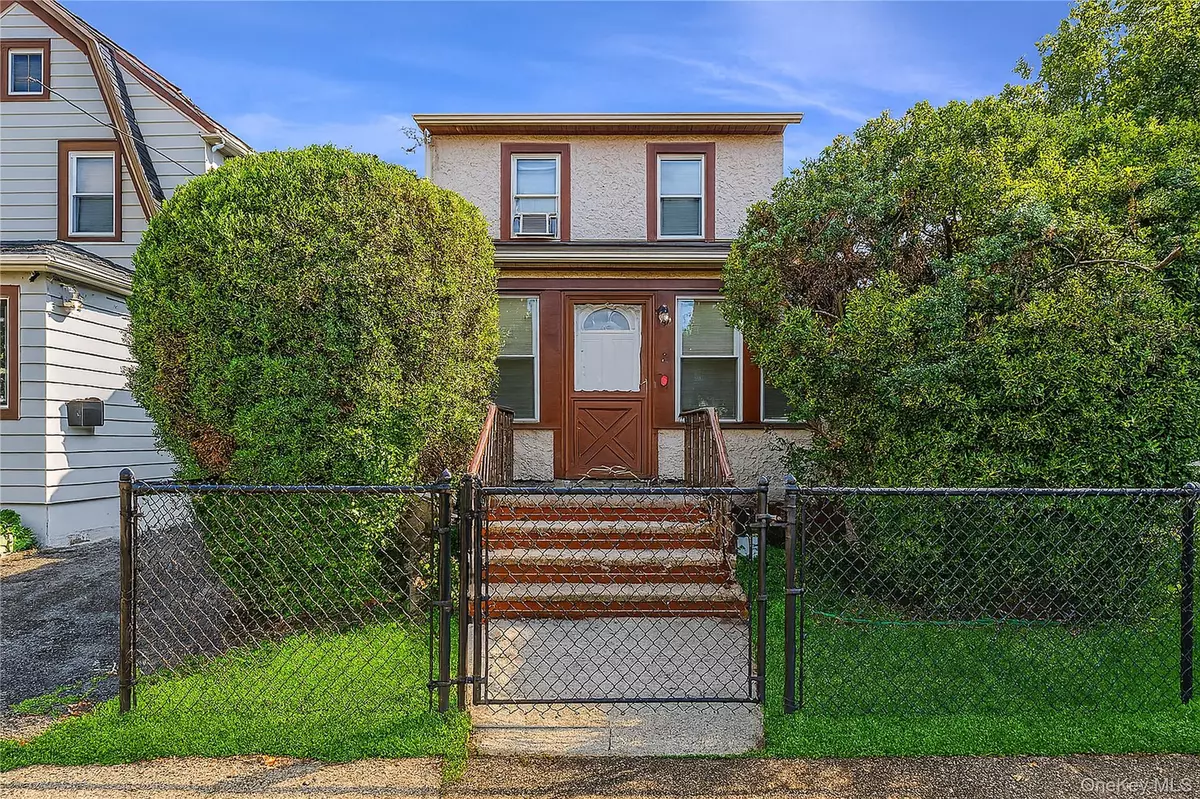 Valley Stream, NY 11580,110 Buscher AVE