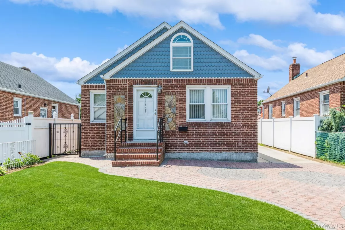 Cambria Heights, NY 11411,114-36 220th ST