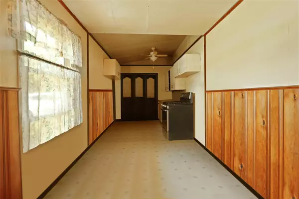 Mount Marion, NY 12456,12 Park CIR