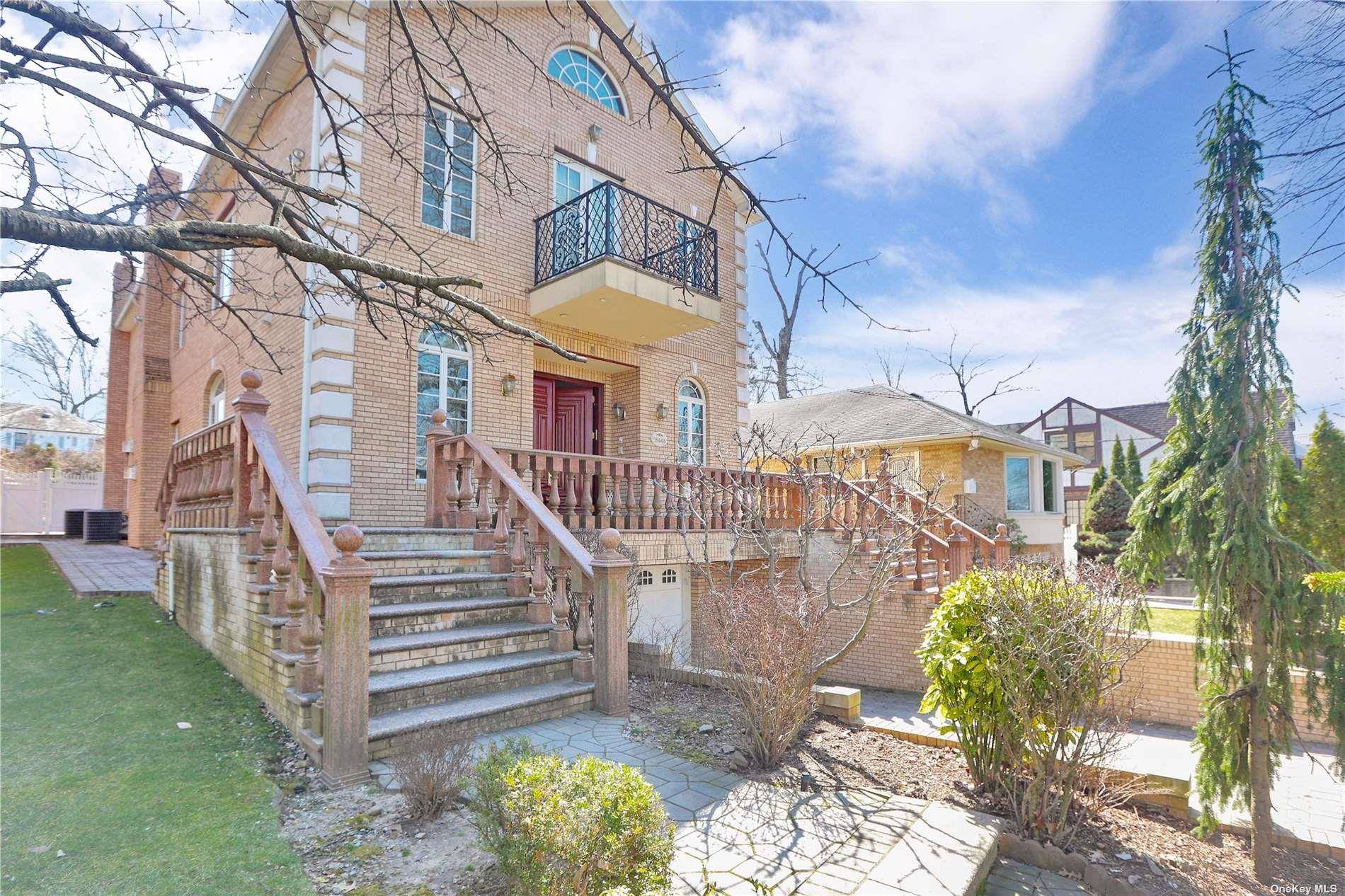 184-46 Aberdeen RD, Jamaica Estates, NY 11432