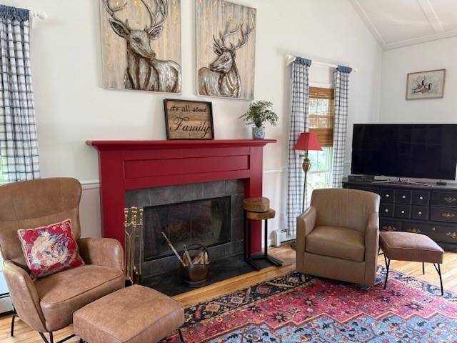 Greenport, NY 11944,64230 County Road 48 RD
