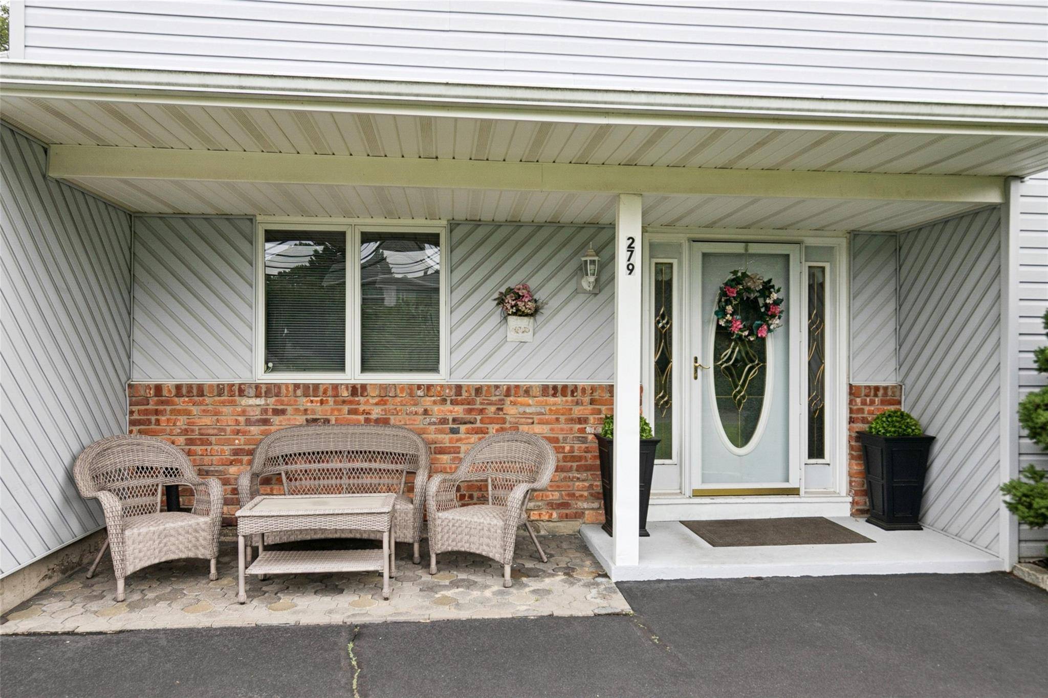 Ronkonkoma, NY 11779,279 Avenue B
