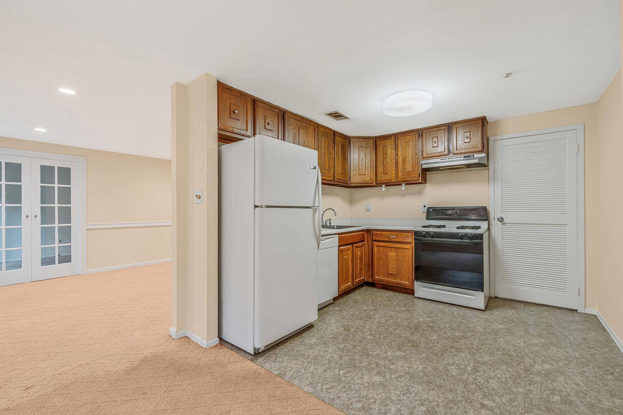 Medford, NY 11763,309 Birchwood RD #309