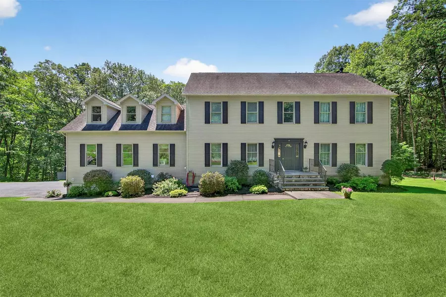 40 Shallow Stream RD, Carmel, NY 10512