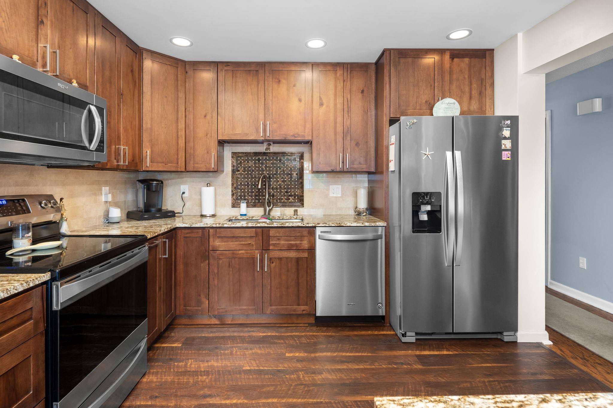 Carmel, NY 10512,48 Sparrow Ridge RD