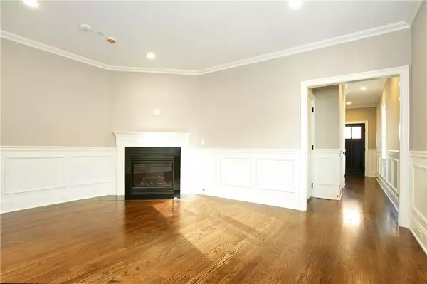 West Harrison, NY 10604,150 Woodside AVE #B Left Side