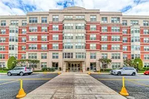 White Plains, NY 10605,300 Mamaroneck AVE #616