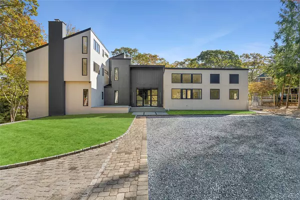 Westhampton, NY 11977,12 Plume Grass WAY