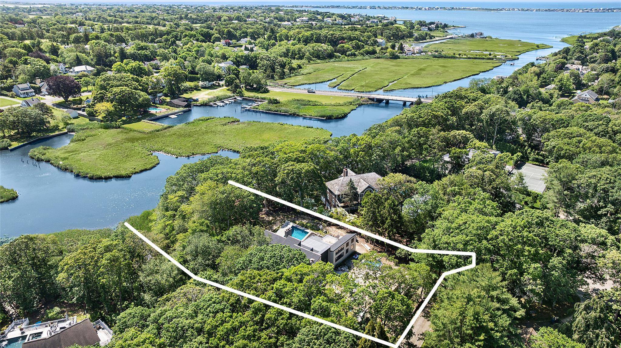 Westhampton, NY 11977,12 Plume Grass WAY