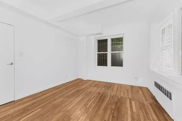 Bronx, NY 10463,2750 Johnson AVE #3H