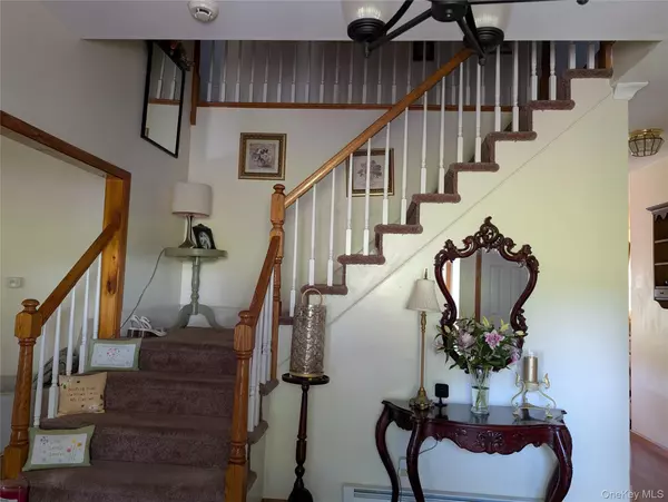 Washingtonville, NY 10992,2 Melissa LN