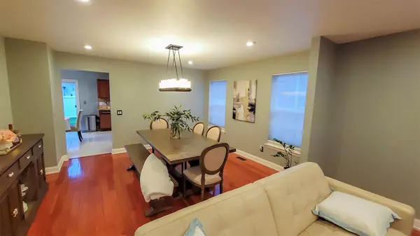 West Hempstead, NY 11552,948 Orlando AVE